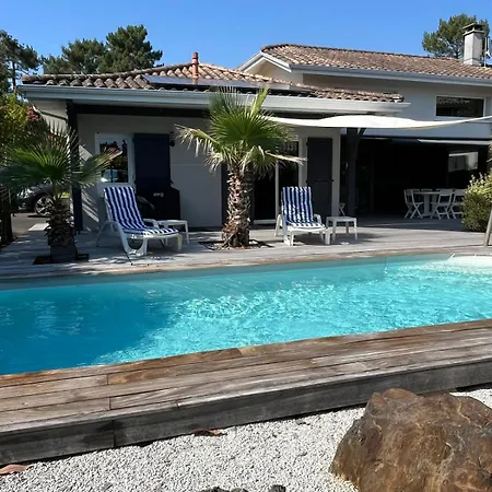 Maison Helena Villa *