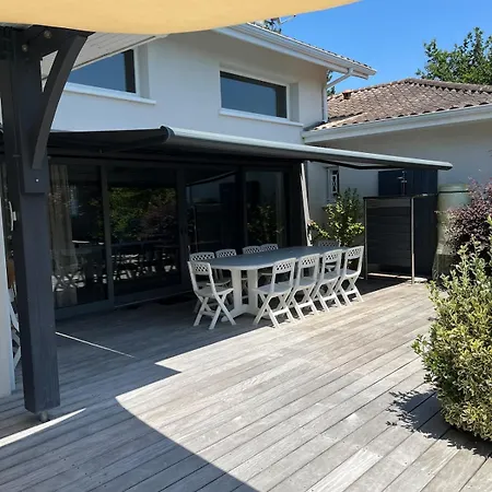 Maison Helena Villa *